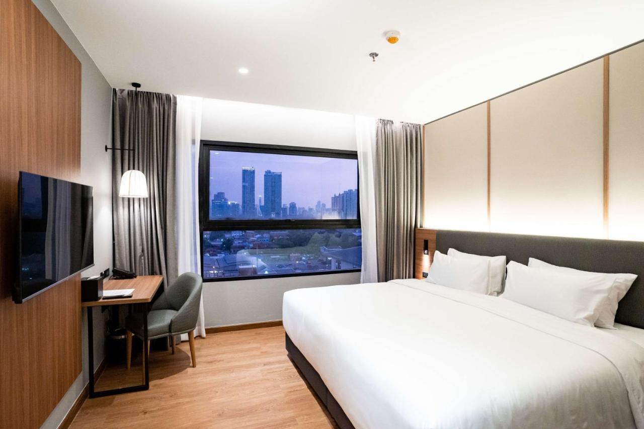 Best Western Chatuchak Bangkok Exterior photo